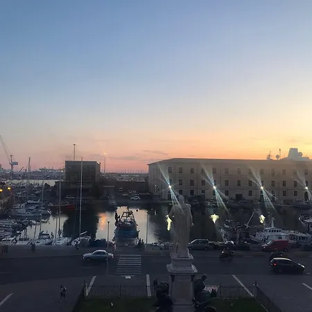 The Port 3*