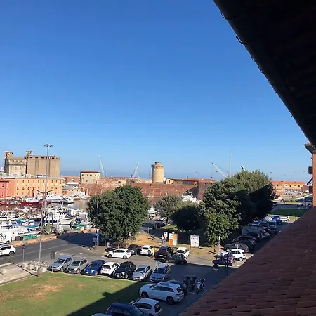 Aparthotel The Port Livorno