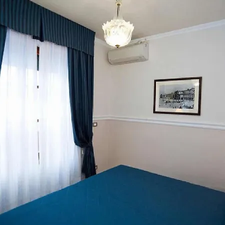 Aparthotel The Port Livorno