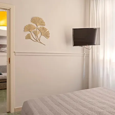 The Port Aparthotel 3*