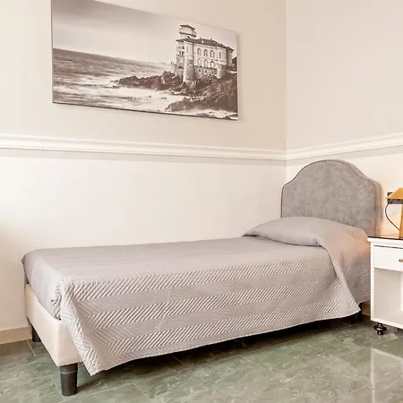 The Port 3* Livorno