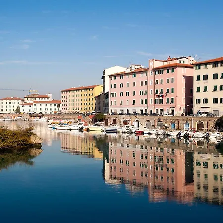 The Port 3*