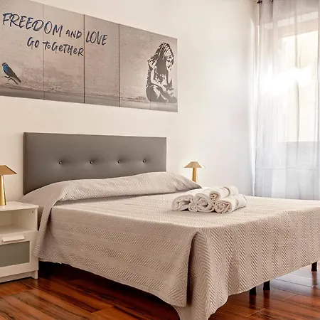The Port Aparthotel Livorno